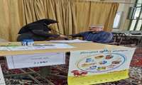  برپایی میز ارائه خدمات پزشکی و بهداشتی در روستای چاران جاده چالوس